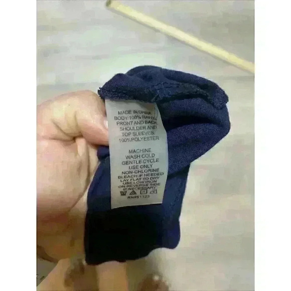 Two by Vince Camuto Stretchy Top Blouse Size Small Black/Blue Sheer 3/4 Sleeves - Picture 8 of 8